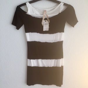 Sax - hand dyed t-shirt - cut out shoulders NWT